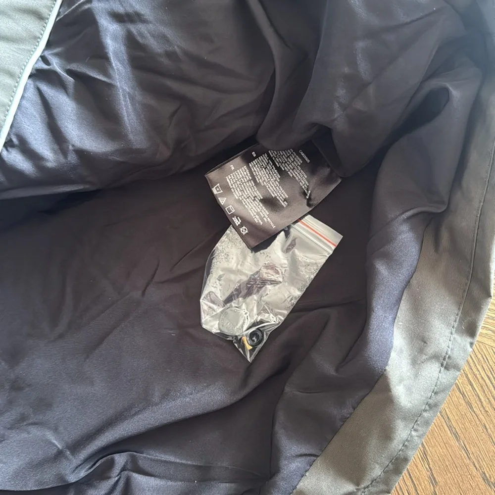 NOIZE Capri Long Length Parka Forest, Size Large, $298